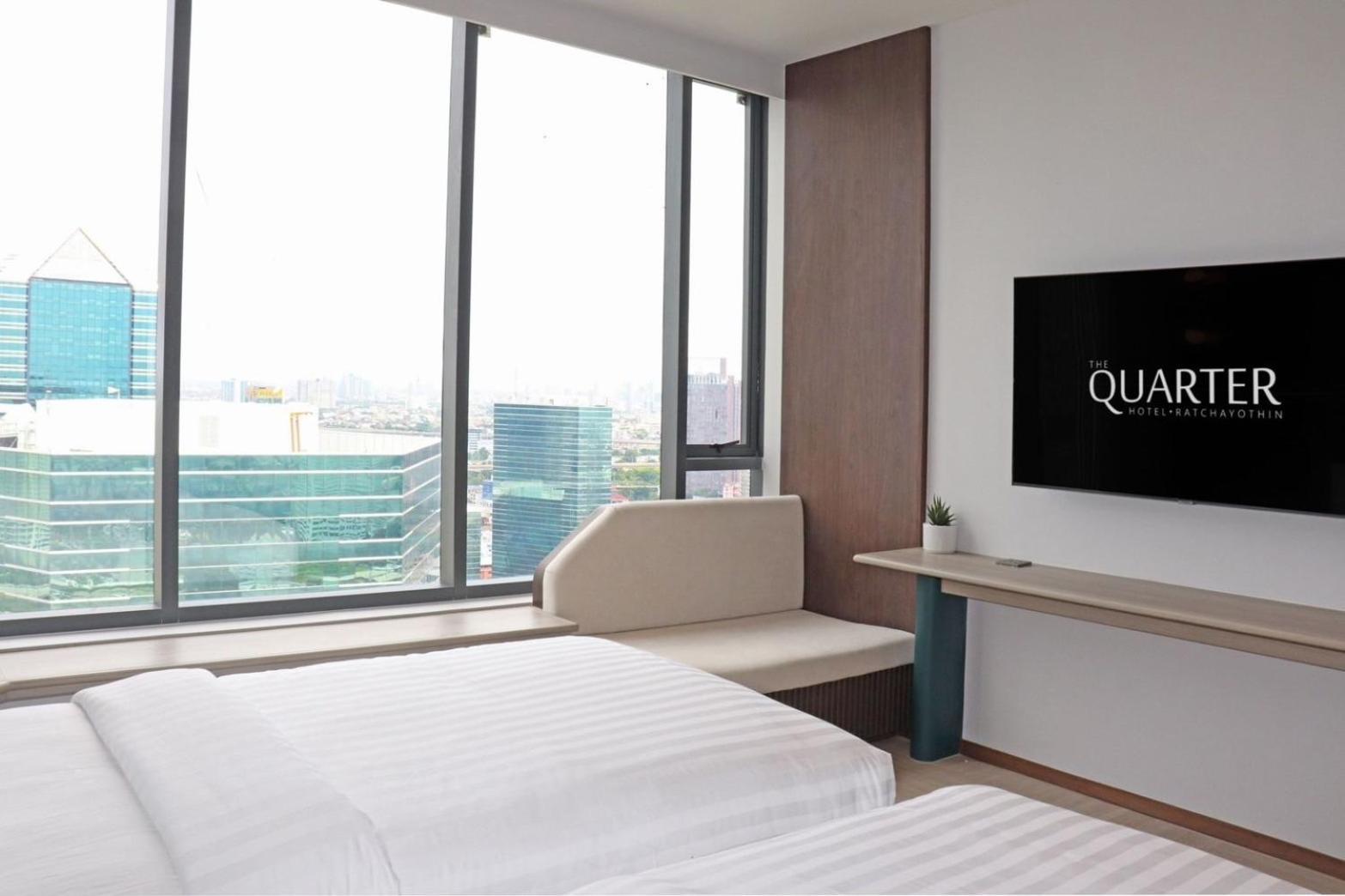 Hotel The Quarter Ratchayothin By Uhg Bangkok Exterior foto