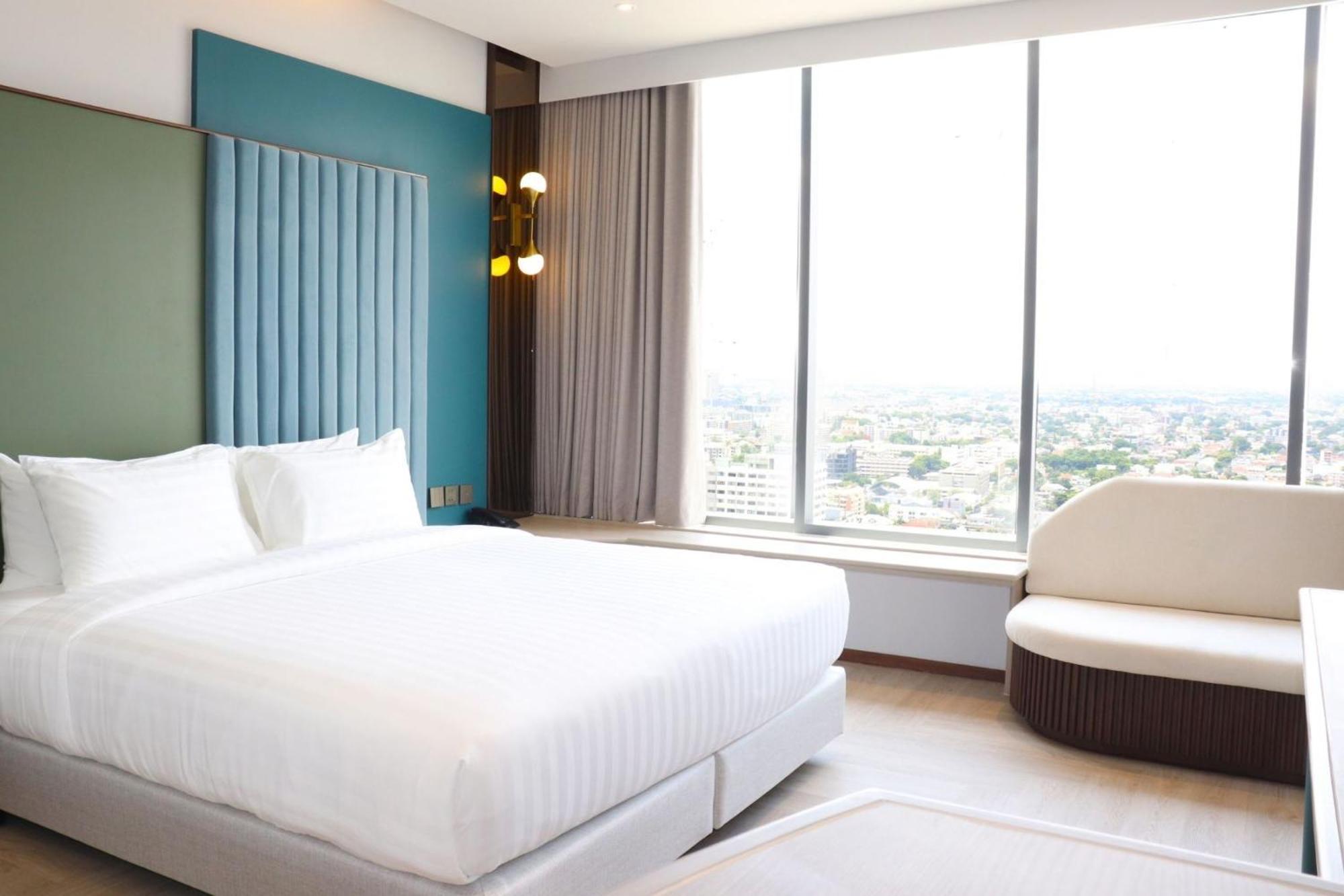 Hotel The Quarter Ratchayothin By Uhg Bangkok Exterior foto