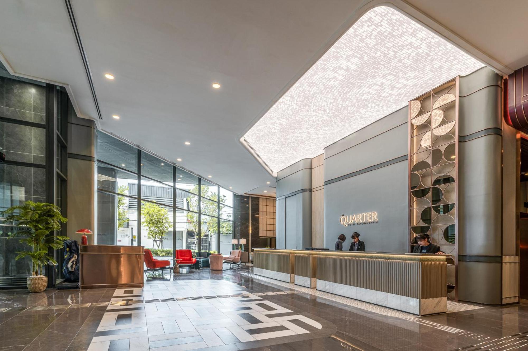 Hotel The Quarter Ratchayothin By Uhg Bangkok Exterior foto
